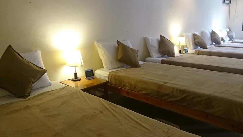 Chateau Beatrice Tagaytay City Pokoj fotografie