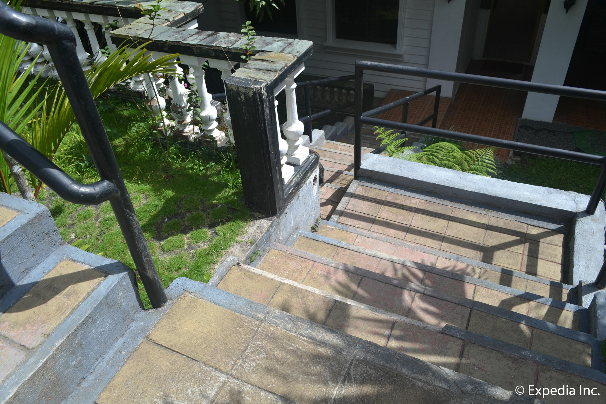 Chateau Beatrice Tagaytay City Exteriér fotografie
